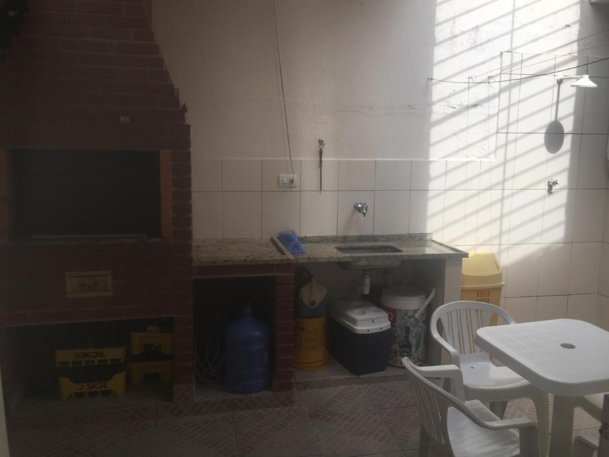 Temporada Na Praia Em Mongagua Sp Extérieur photo